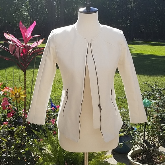 Harve Benard Jackets & Blazers - Harve Benard White Zip Up Blazer Jacket